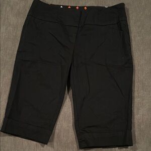 ORSAY Black Bermuda Shorts EU 38